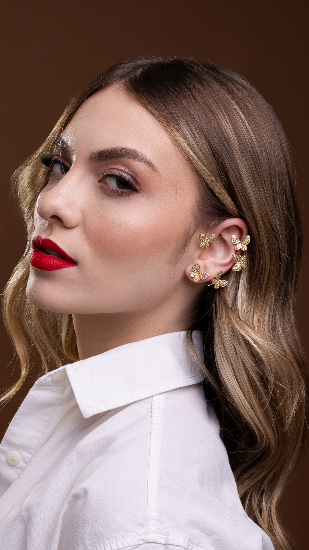 Brinco Ear Cuff Encaixe com Borboletas com Zircônias